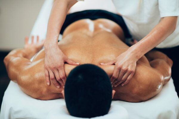 Common Sports Injuries That Respond Well to Shockwave Therapy in Bedford